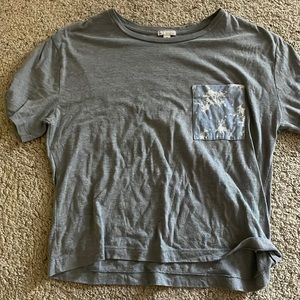 Gap t-shirt